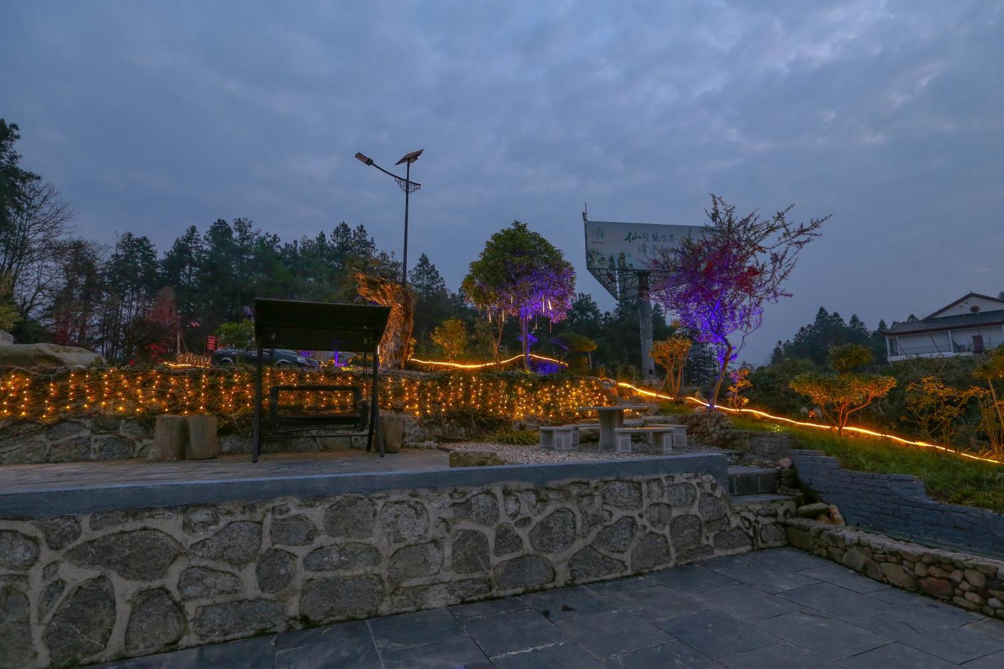 Zhangjiajie Mountainside Zewnętrze zdjęcie